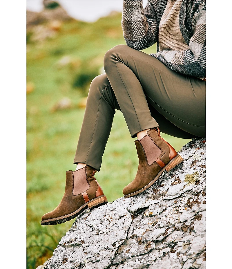Ariat Women's Wexford Waterproof Leather Lug Sole Chelsea Booties