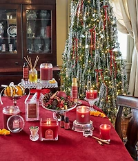 Aromatique The Smell of Christmas Cube Glass Candle