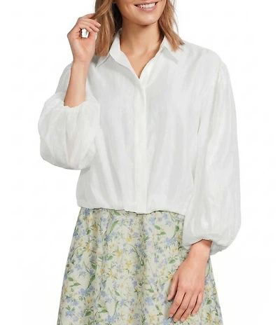 ASTR the Label Cordey V-Neckline Long Balloon Sleeve Blouse