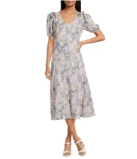 ASTR the Label Jessenia Floral Printed V-Neck Short Sleeve A-Line Midi Dress