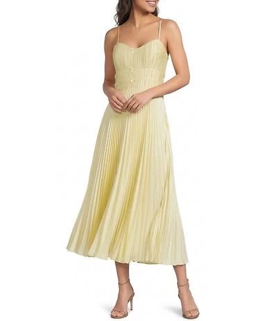 ASTR The Label Shionagh Sweetheart Neck Sleeveless Empire Waist Pleated Midi Dress