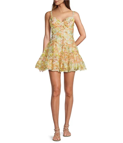 ASTR the Label Tazia Floral Print Sweetheart Neckline Sleeveless Mini Dress