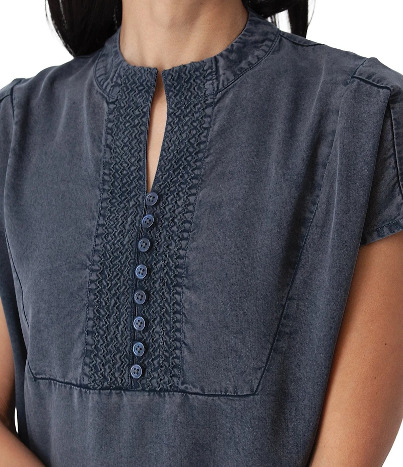 Aventura Margot Solid Woven Twill Mandarin Collar Top