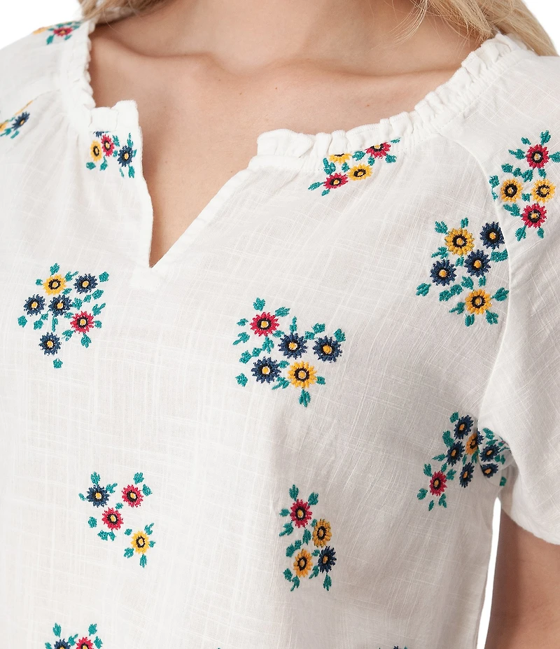 Aventura Mariposa Organic Cotton Floral Embroidered Split Neck Short Sleeve Top