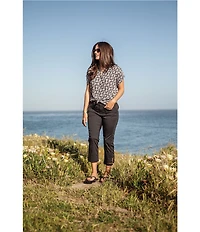 Aventura Sorrento Crepe Woven Wide Leg Crop Pants