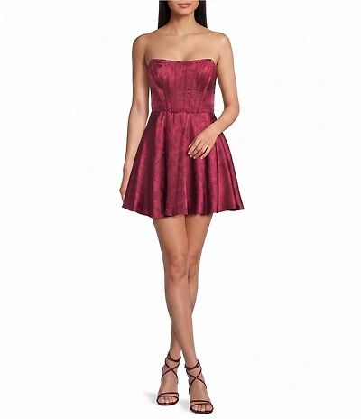 B. Darlin Floral Printed Jacquard Strapless Corseted Fit-And-Flare Dress