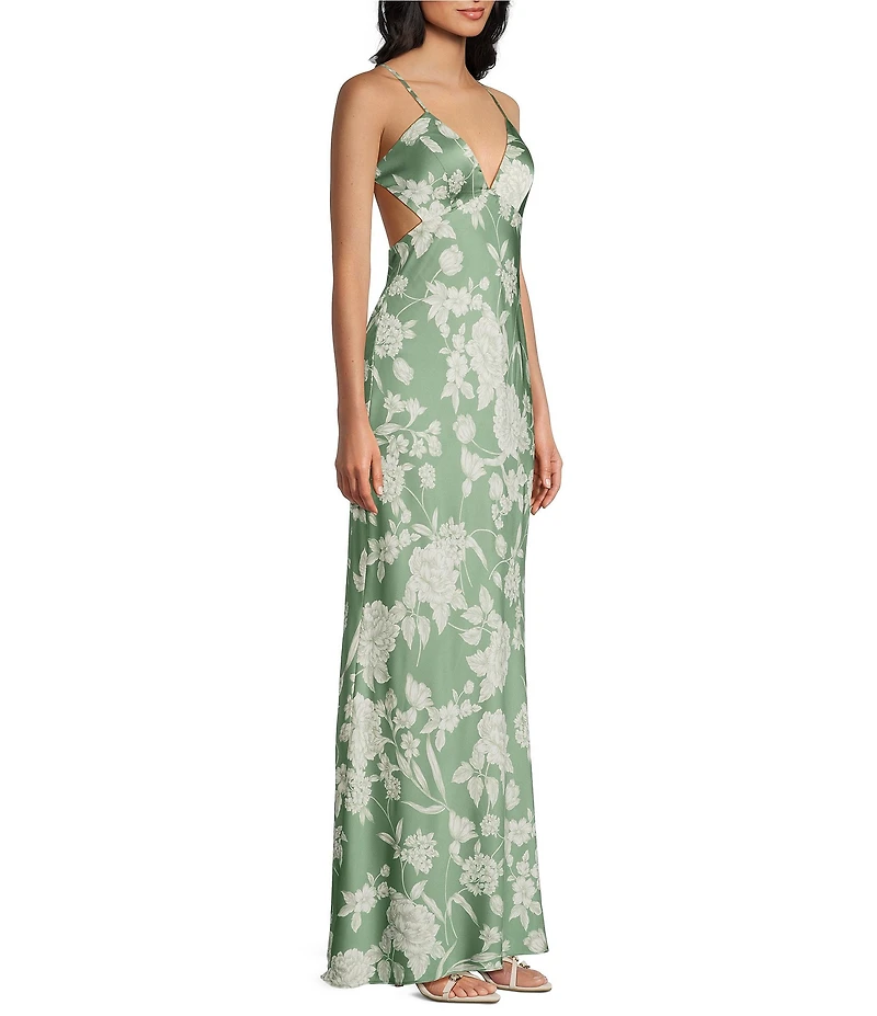 B. Darlin Floral Printed V-Neck Criss Cross Back Dress