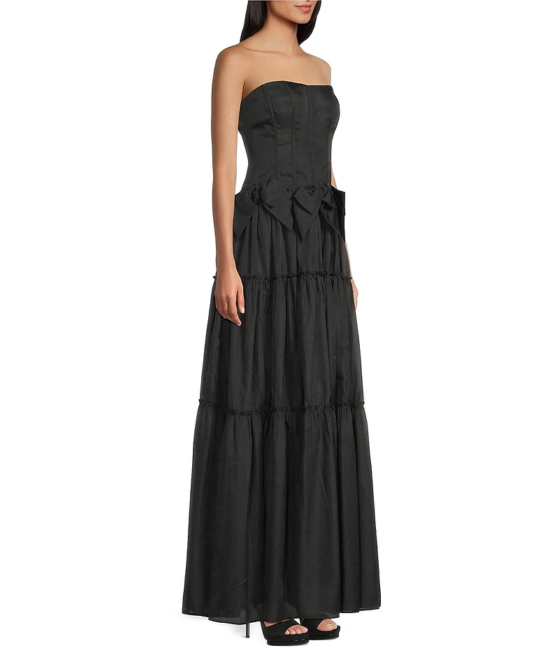 B. Darlin Organza Strapless Bustier Bow Front Tiered Ballgown