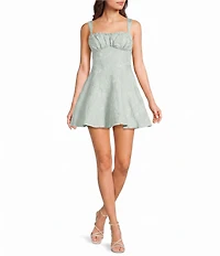 B. Darlin Sleeveless Floral Printed Bustier Bow Back Dress