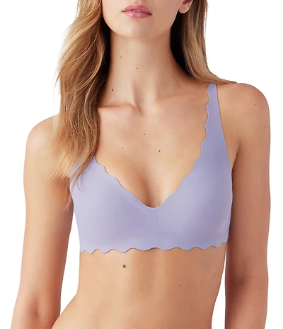 b.tempt'd by Wacoal B.wow'd Wire Free Scalloped V-Neck Convertible Bra