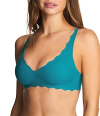 b.tempt'd by Wacoal B.wow'd Wire Free Scalloped V-Neck Convertible Bra