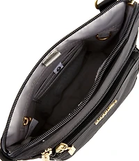 Baggallini Modern Pocket Crossbody Bag