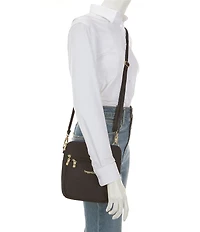 Baggallini Modern Pocket Crossbody Bag