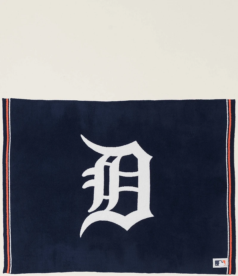 Barefoot Dreams CozyChic® Detroit Tigers™ Oversize Throw