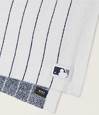 Barefoot Dreams CozyChic® New York Yankees™ Oversize Throw