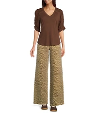 Bayeas Leopard Print Stretch Denim Mid Rise Straight Leg Jeans