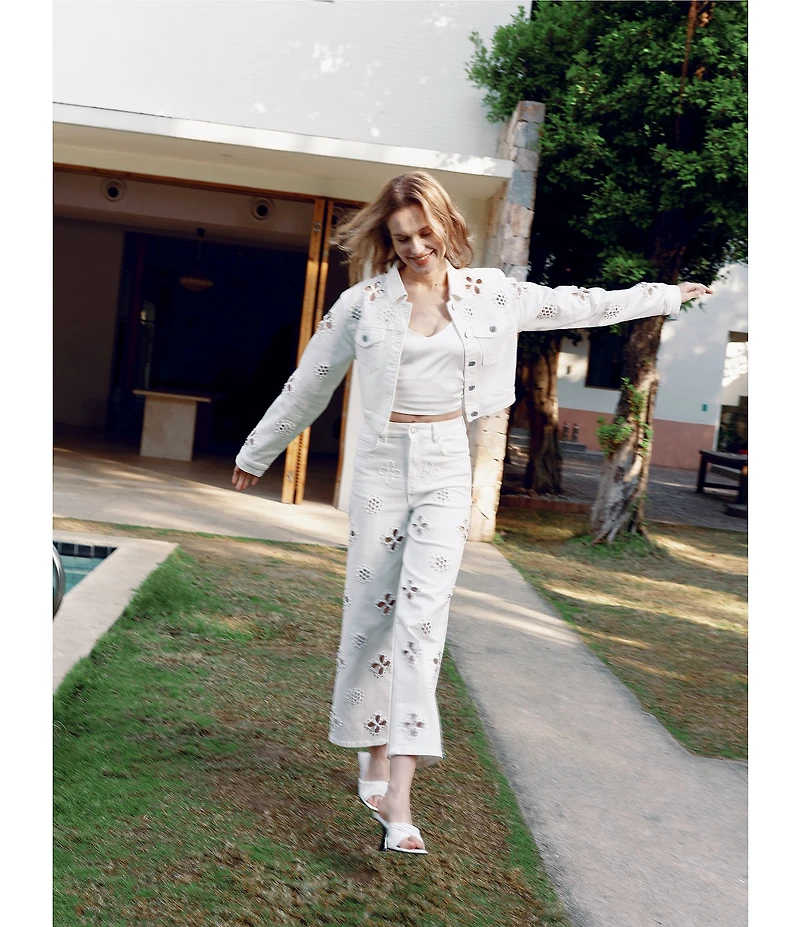 Bayeas Stretch Denim Point Collar Long Sleeve Pearl Embellished Cropped Jacket