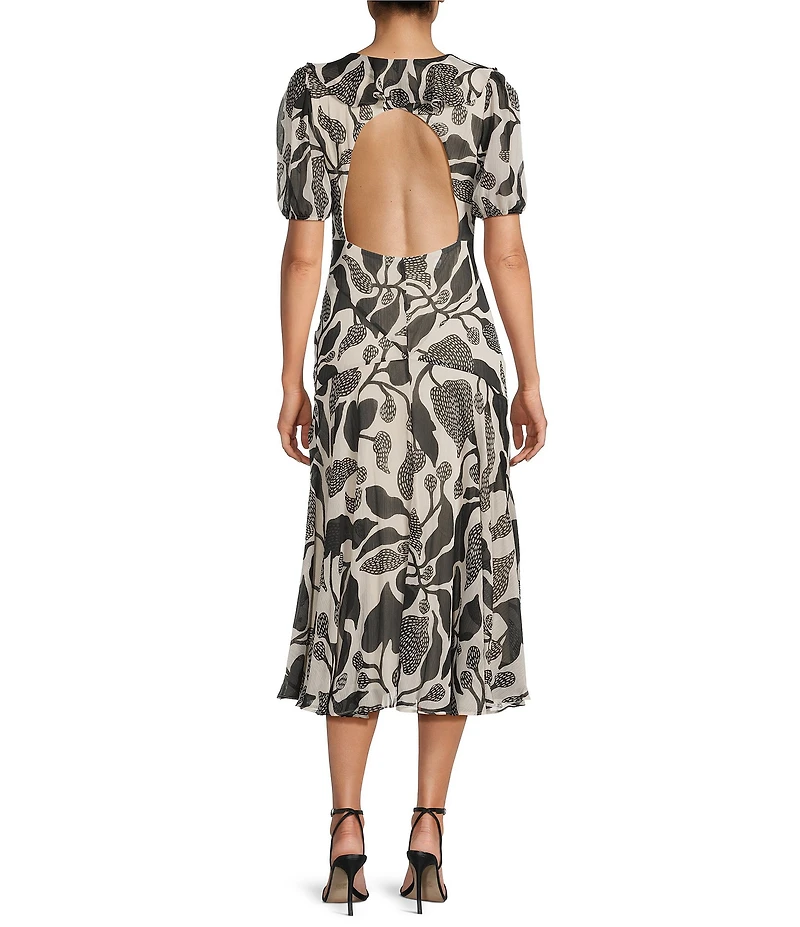 BCBC Floral Print V-Neck Short Sleeve Chiffon A-Line Midi Dress