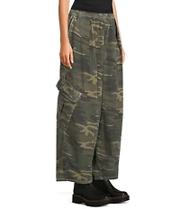 BDG Urban Outfitters Bobbi Camouflage Printed Woven Cargo Pants
