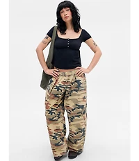BDG Urban Outfitters Bobbi Desert Camo Pants