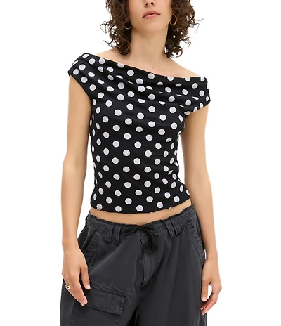 BDG Urban Outfitters Fia Spot Short Sleeve Off-The-Shoulder Top