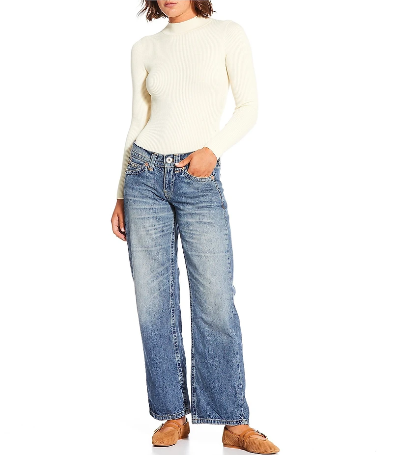 BDG Urban Outfitters Kayla Aruba Low Rise 5-Pocket Jeans