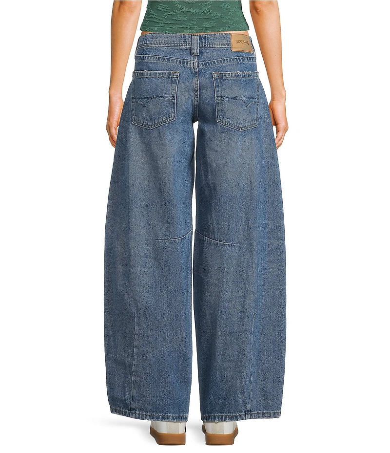 BDG Urban Outfitters Kayla Cocoon Jeans
