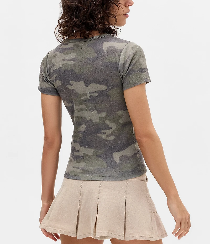 BDG Urban Outfitters NYC 1990 Appliqued Camouflage Printed Short Sleeve T-Shirt