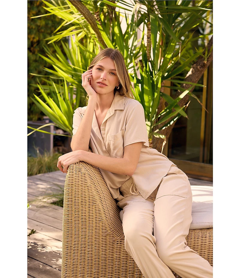 Bella Dahl Point Collar Short Sleeve Pocket Button Front Shirt