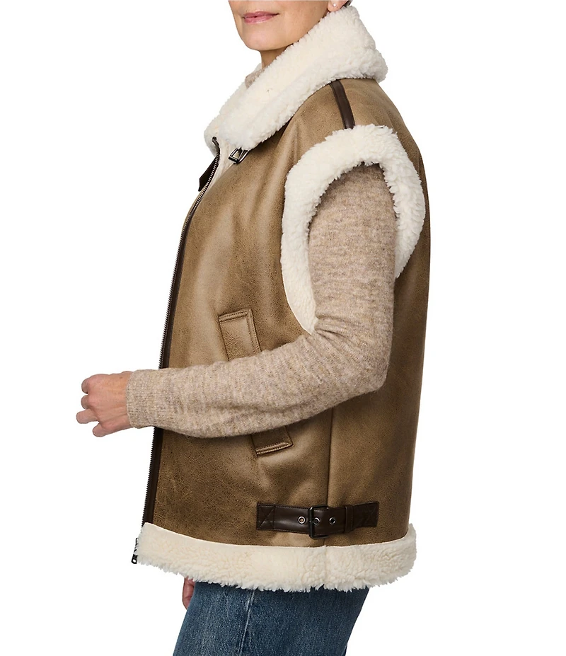 Bernardo Soft Sherpa Point Collar Sleeveless Zip Front Vest
