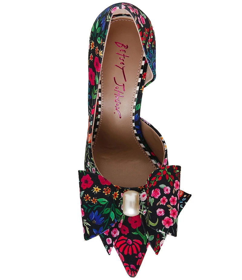 Betsey Johnson Kyliee Ditsy Floral Oversized Bow and Pearl Ornament Detail Pumps