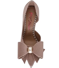 Betsey Johnson Kyliee Oversized Bow and Pearl Ornament Detail Pumps