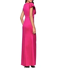 Betsy & Adam Long V Neck Short Sleeve Sheath Dress