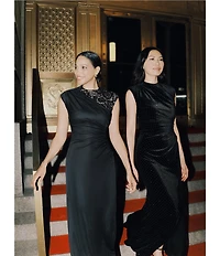 Betsy & Adam Matte Jersey Lace Mock Neck Sleeveless Ruched Sheath Gown