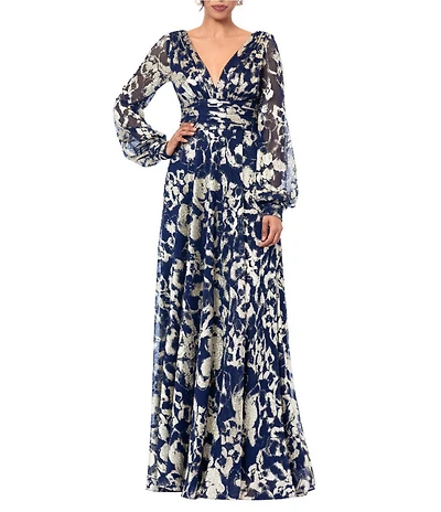 Betsy & Adam Petite Size Metallic Crinkle Foil Mesh Long Sleeve Gown