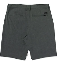Billabong Crossfire Solid Elastic Submersible 18#double; Inseam Shorts