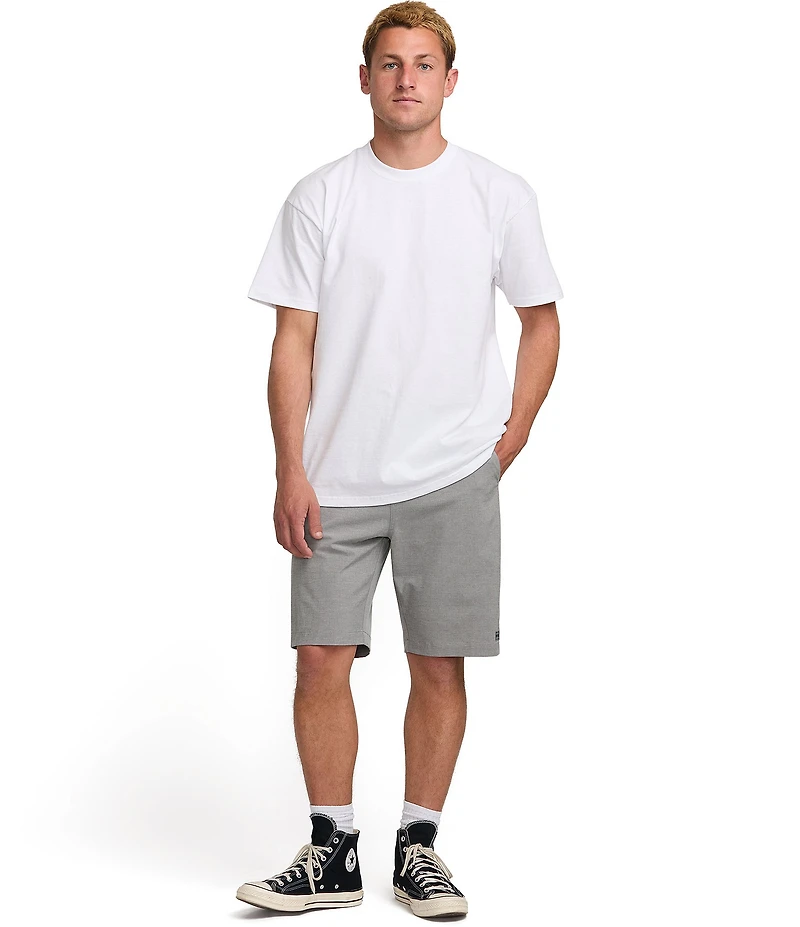Billabong Crossfire Solid Elastic Submersible 18#double; Inseam Shorts