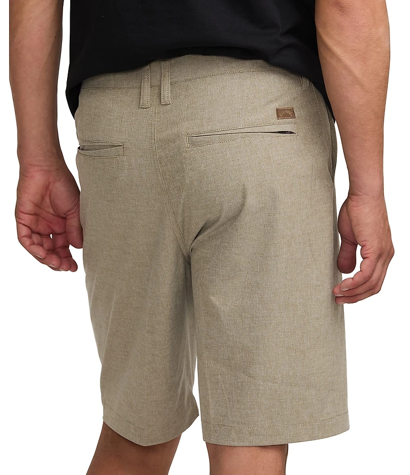 Billabong Crossfire Solid Elastic Submersible 18#double; Inseam Shorts