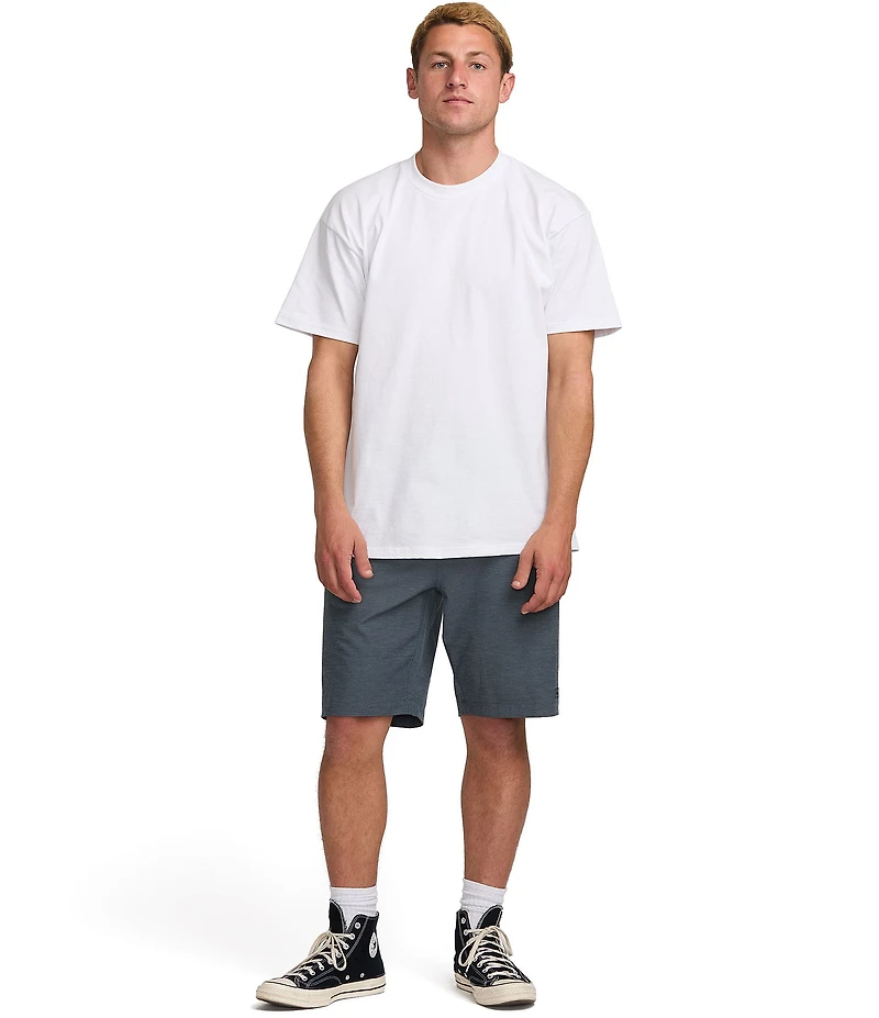 Billabong Crossfire Solid Elastic Submersible 18#double; Inseam Shorts