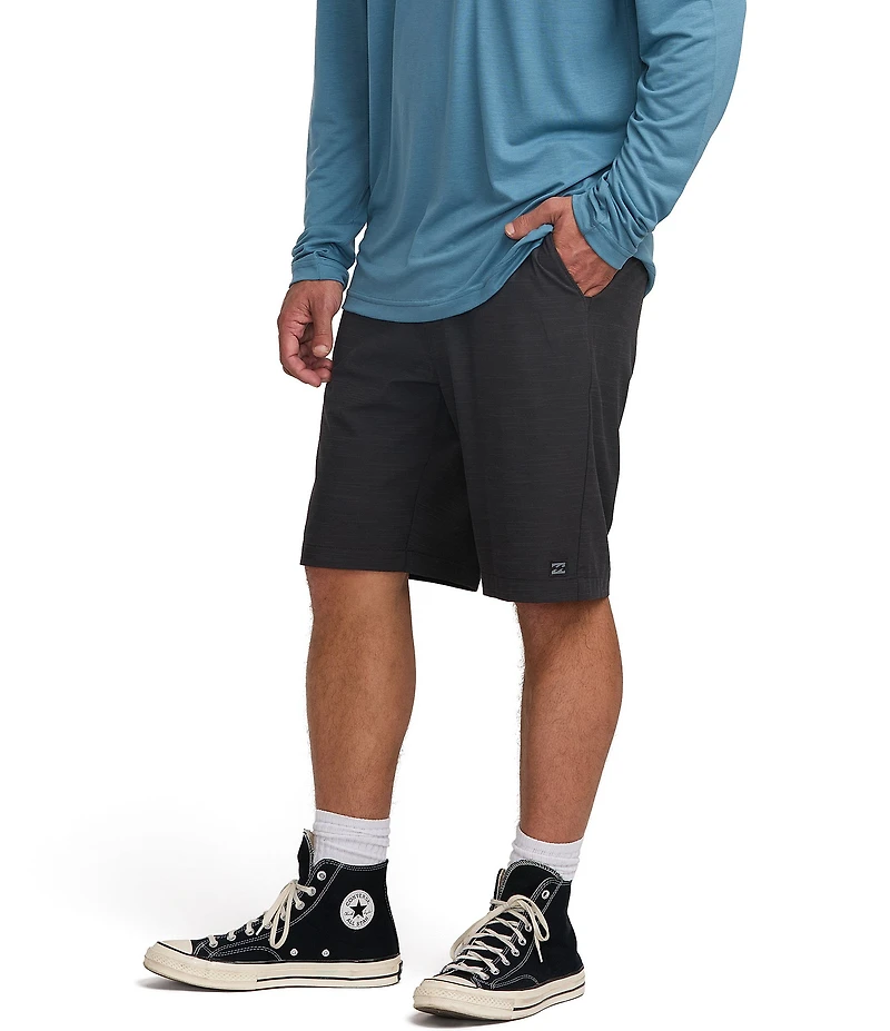 Billabong Crossfire Solid Elastic Submersible 18#double; Inseam Shorts