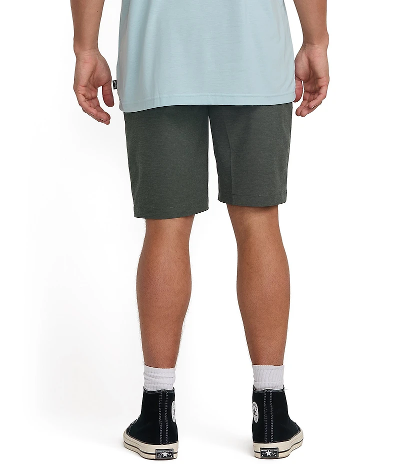 Billabong Crossfire Solid Elastic Submersible 18#double; Inseam Shorts