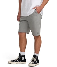 Billabong Crossfire Solid Elastic Submersible 18#double; Inseam Shorts