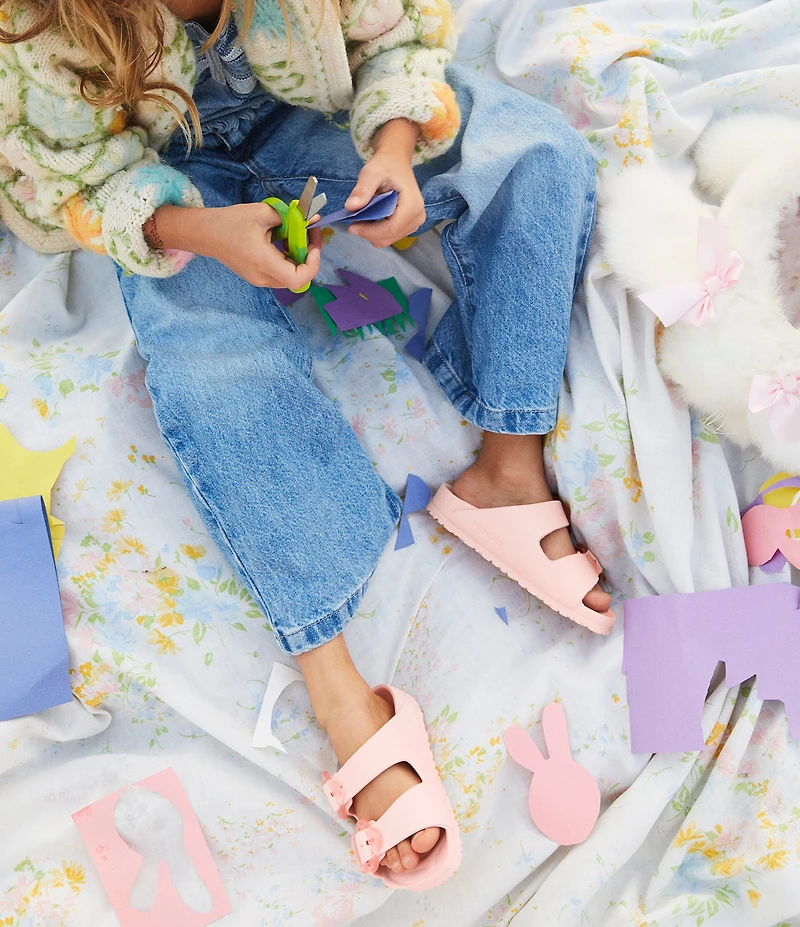 Birkenstock Girls' Arizona EVA Flower Buckle Sandals (Toddler)