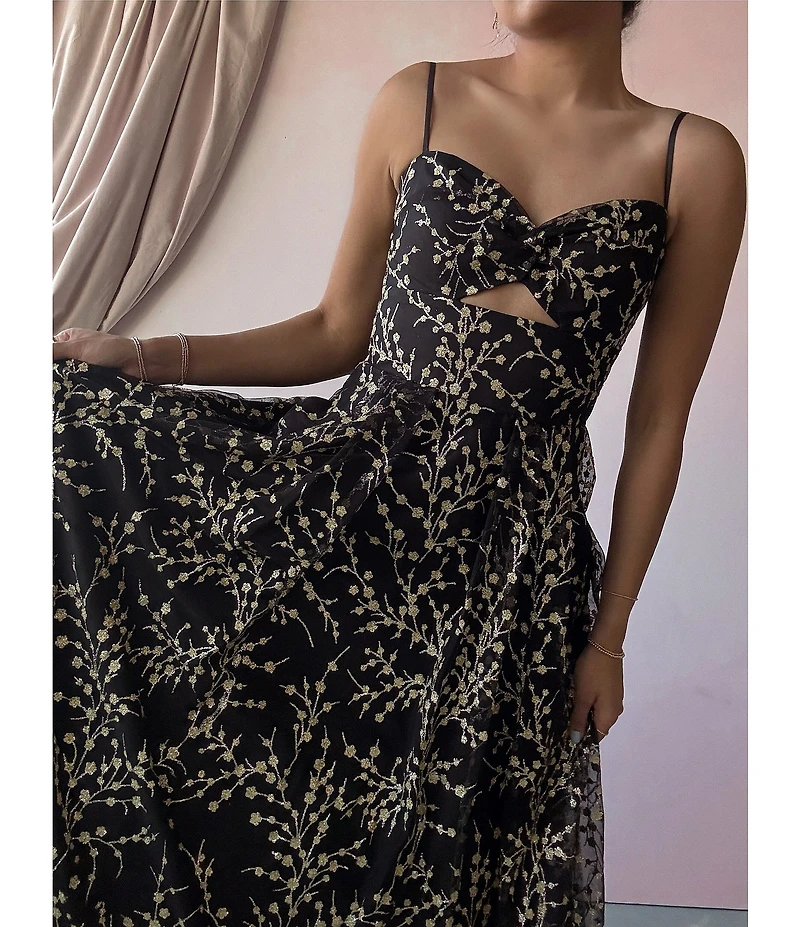 Blondie Nites Mesh Glitter Floral Sweetheart Neck Sleeveless Long Dress