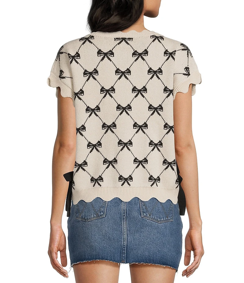 Blu Pepper Bow Pattern Knit Short Sleeve Tie Side Sweater