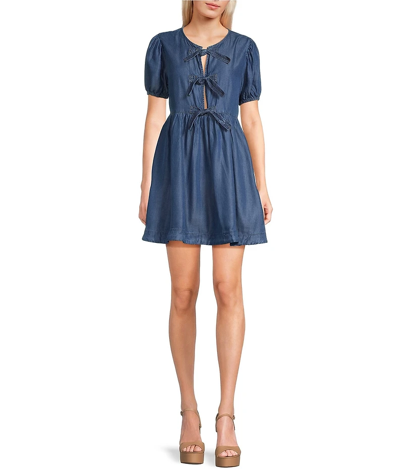Blu Pepper Chambray Short Sleeve Tie Front Baby Doll Dress