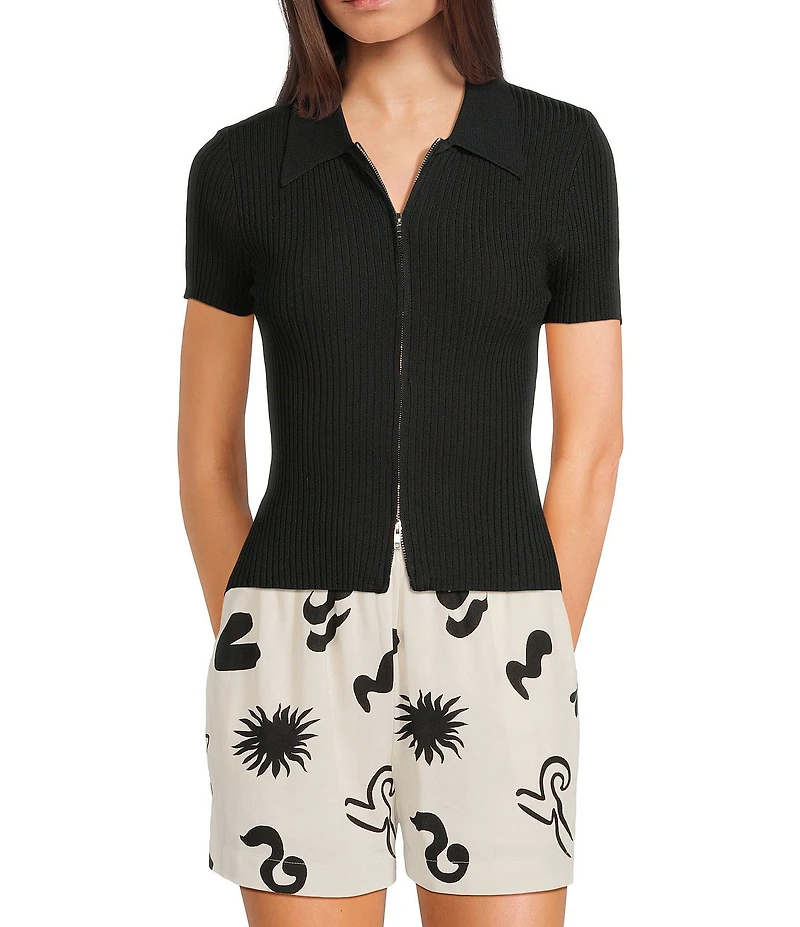 Blu Pepper Knit Collared Short Sleeve Front Zip Top
