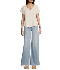 Blu Pepper Short Sleeve V-Neck Scallop Lace Trim Top
