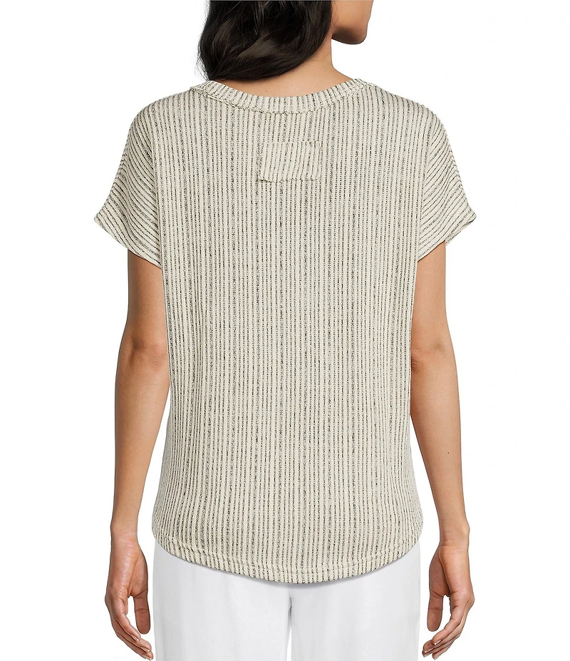 Blu Pepper Sweater Knit V-Neck Short Sleeve Top