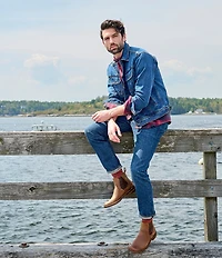 Born Men's Hemlock Leather Chelsea Boots